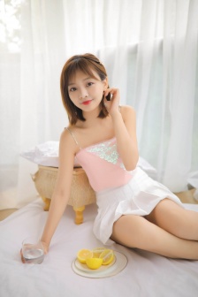 白白嫩嫩又小又紧